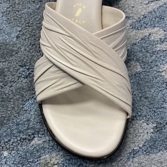 Women Kenny taupe wedge comfort sandals - Picture 3 of 3